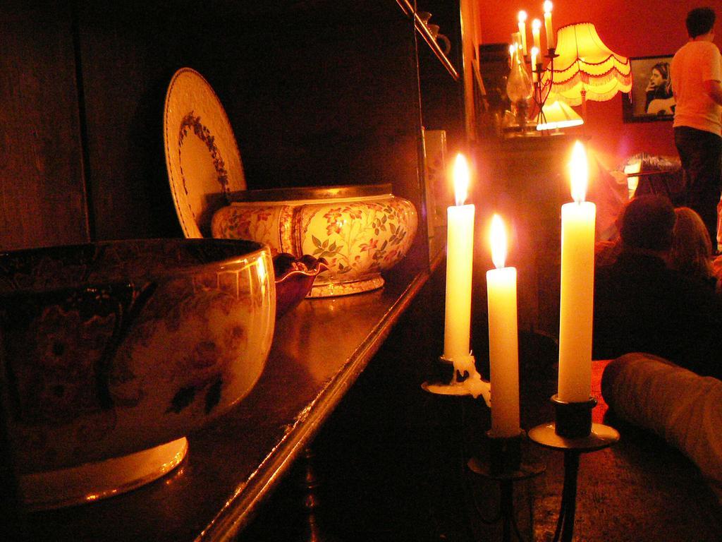 The Valley House מראה חיצוני תמונה